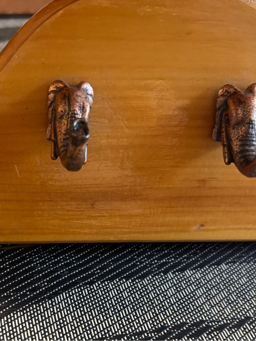 [VINTAGE] Small Handcrafted Wooden Wall Key Holder - Elephant Hooks
